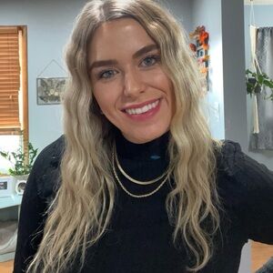 Meet your Posher, Shayna